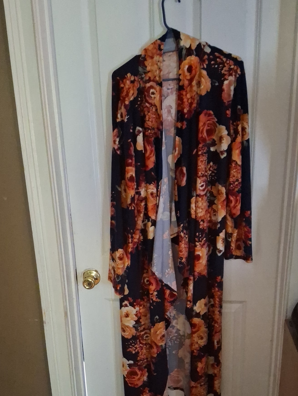 VAMP Floral Lightweight Duster in Black and Orange